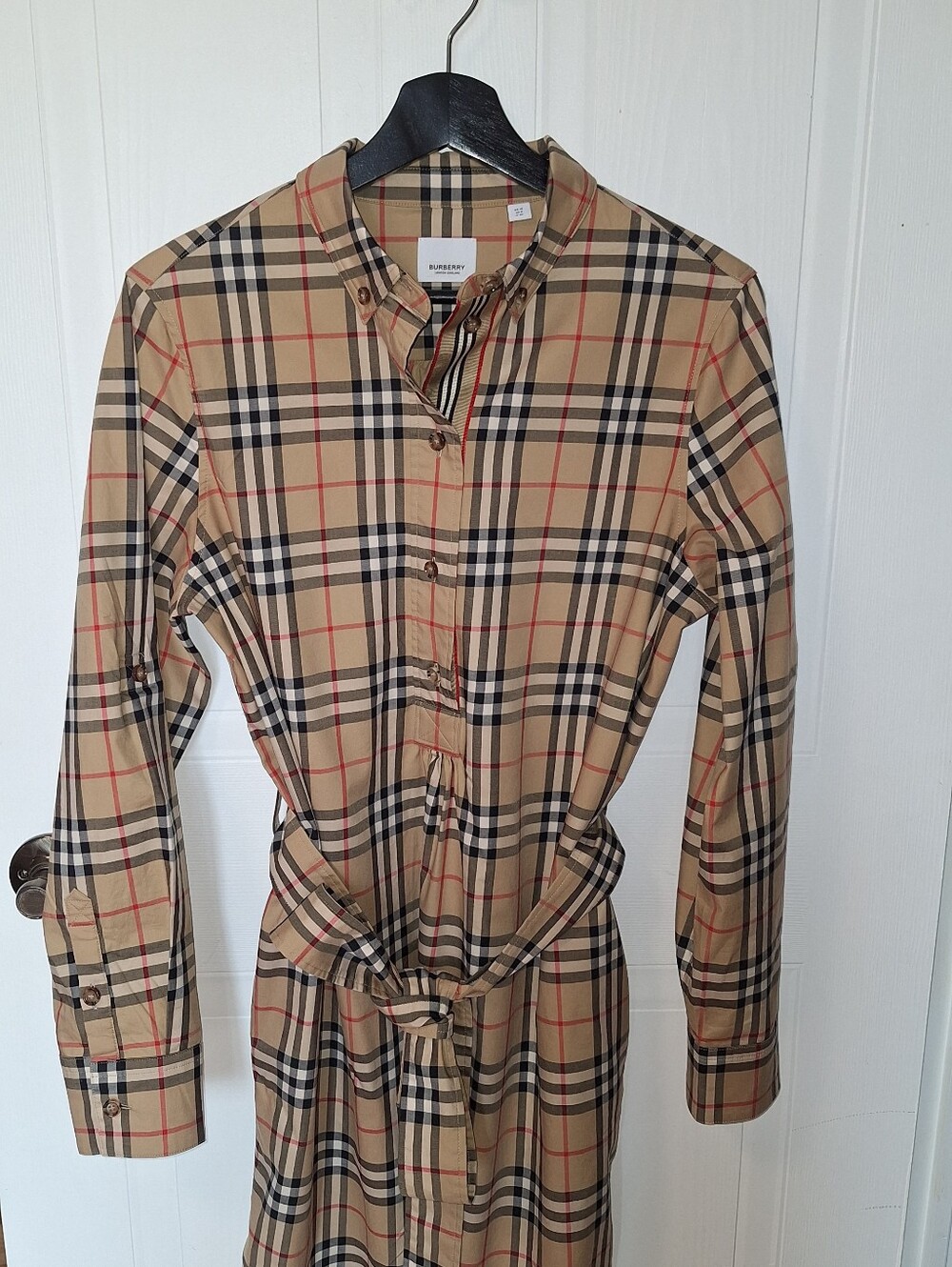 Burberry Beige, Black and Red Classic Check Button-Up Size: 8 US - Picture 4 of 7